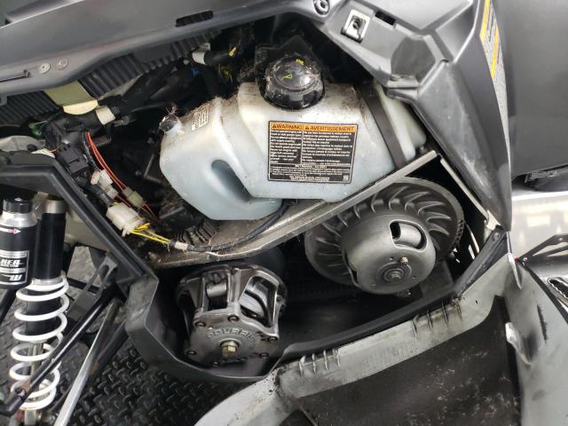 Polaris Snowmobile Image 10